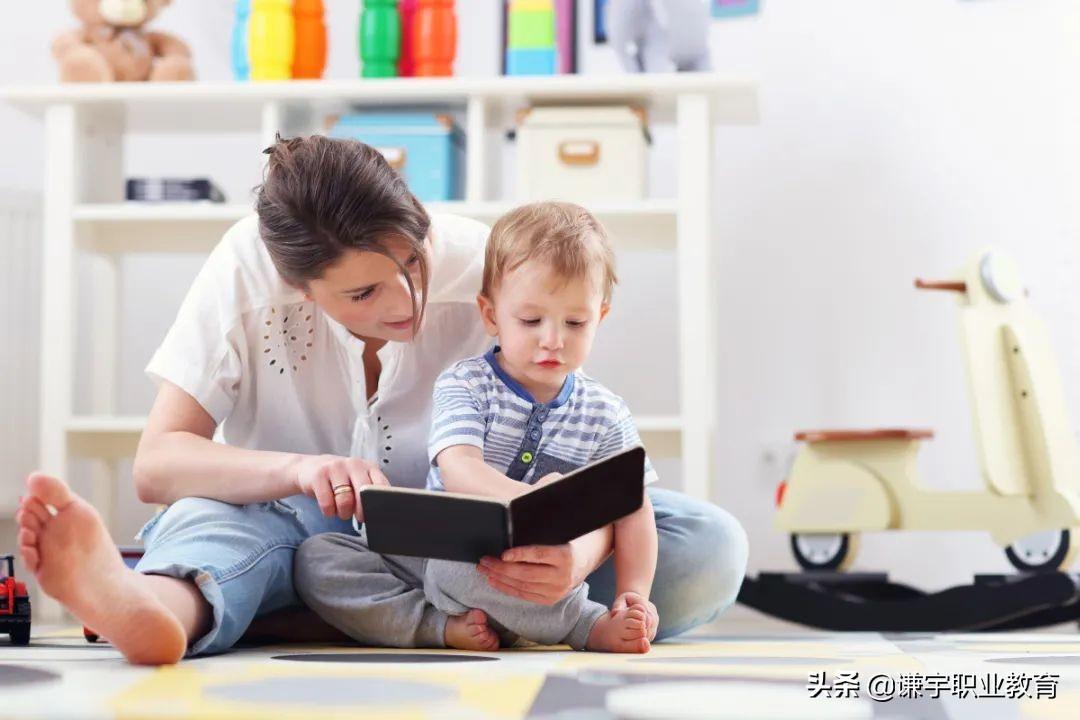 幼儿园保育员总结大会（一篇真挚的幼儿园小班保育员个人工作总结）